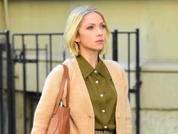 Tavi Gevinson plays Kate Keller, an ambitious high school student.