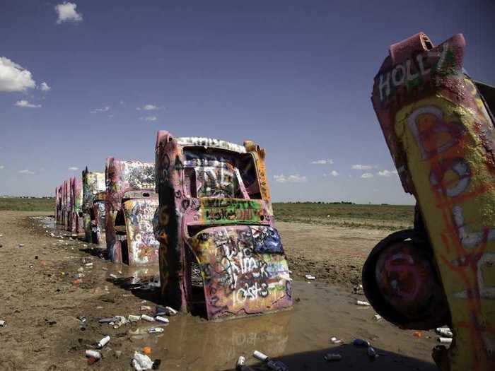 Texas: Cadillac Ranch