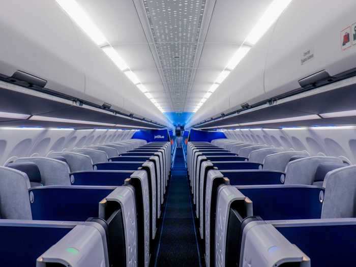 JetBlue is traditionally a leisure airline but is enticing premium customers the most business class seats it has ever offered on a single plane. And it shows, the cabin is so deep that it stretches all the way to the aircraft