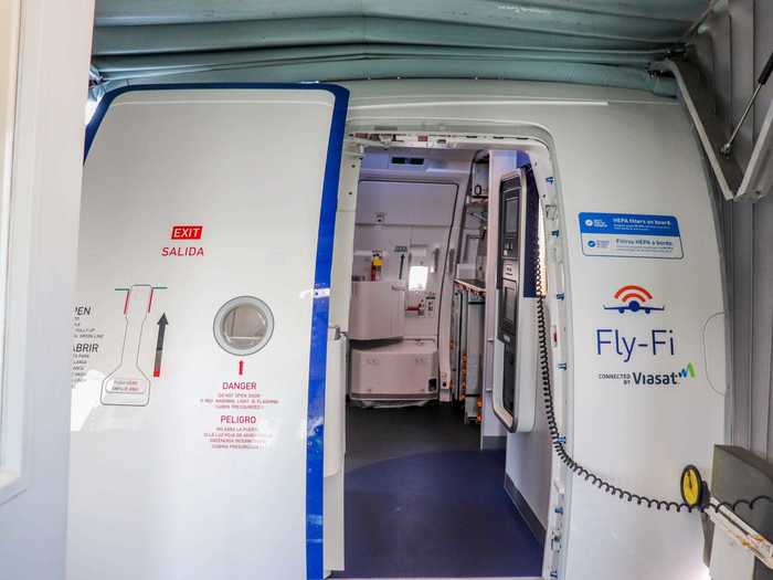 Take a look inside the jet that will take JetBlue passengers to London starting in August.