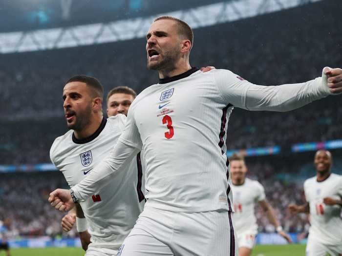 LB: Luke Shaw - England