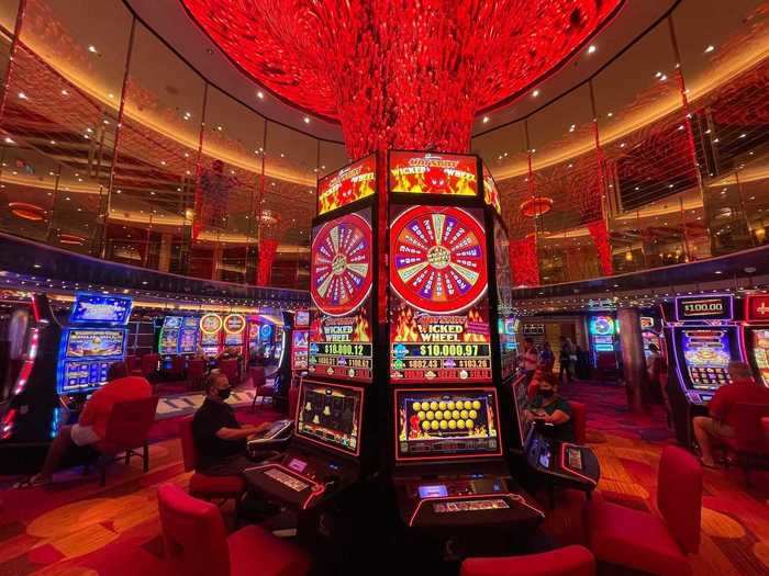 Some areas of the ship had been transformed. For example, a popular bar in the casino was replaced with slot machines.