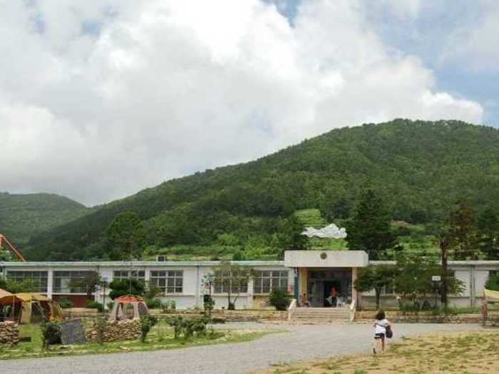 Other provinces, like South Gyeongsang, have allowed tenants to turn abandoned school buildings into museums.