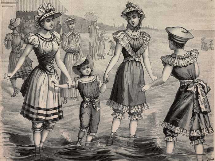 In the late 1800s and early 1900s, bathing shoes were also popular.