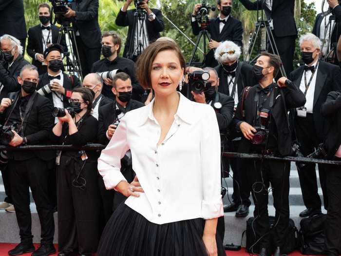 Maggie Gyllenhaal mixed casual and glamorous styles for "The French Dispatch" screening on Monday.