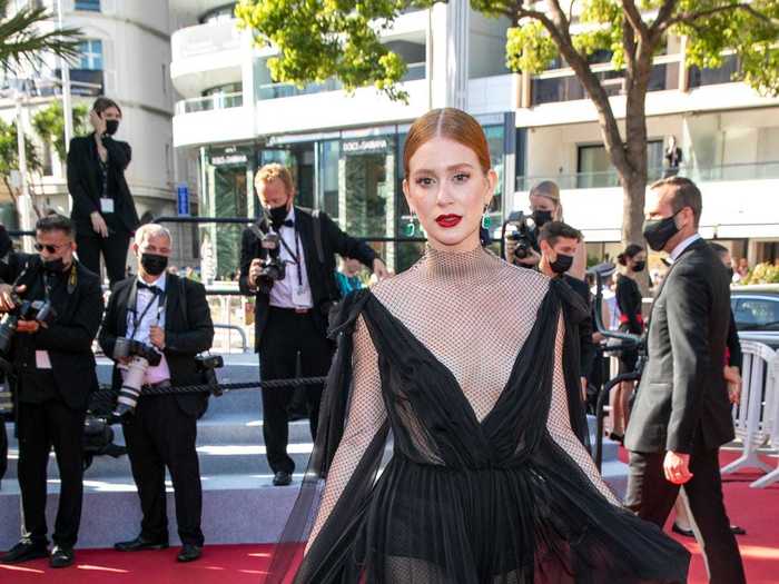 Marina Ruy Barbosa was also there in a black dress - though hers was sheer.