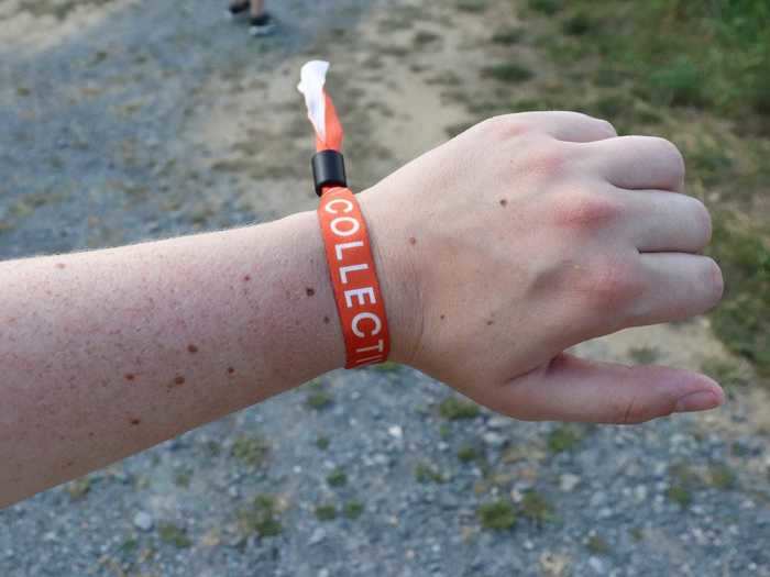 All guests have to wear Collective Retreats wristbands for the duration of their stays.