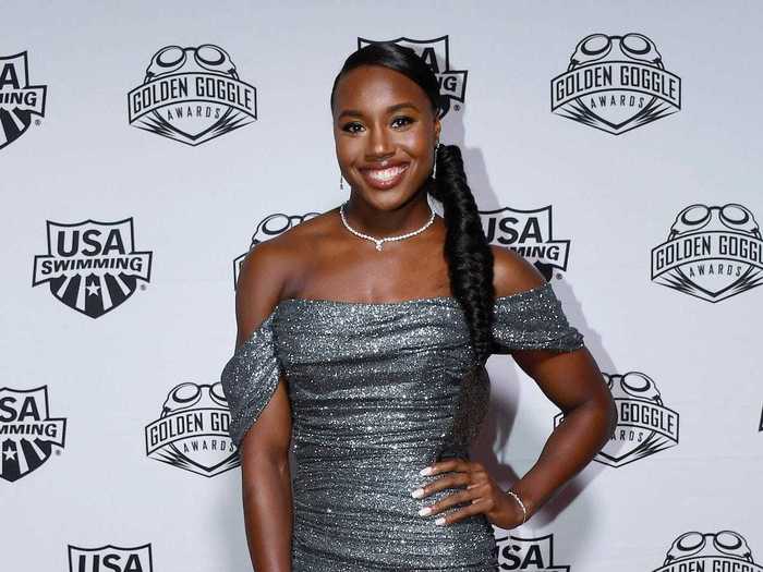 Simone Manuel looked stunning at the 2019 Golden Goggle Awards in a sparkling dress.