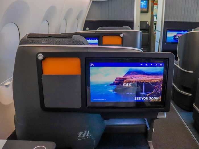 But for a different kind of entertainment, all seats in the cabin offer an 18.5-inch in-flight entertainment system with movies, television shows, and a moving map.