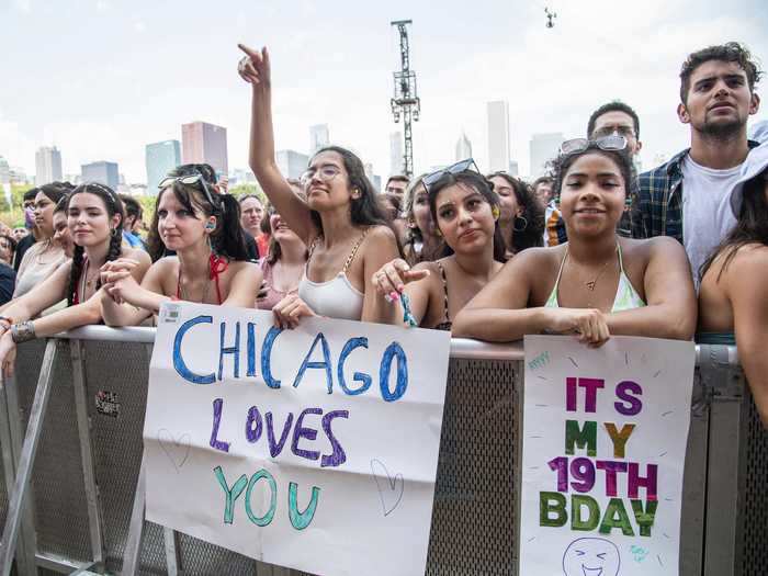 Many festival goers were spotted maskless in crowds.