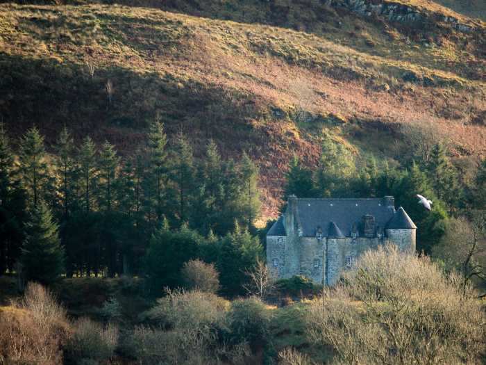 Stef Burgon and Simon Hunt bought Kilmartin Castle in 2014 after a road trip across Scotland.