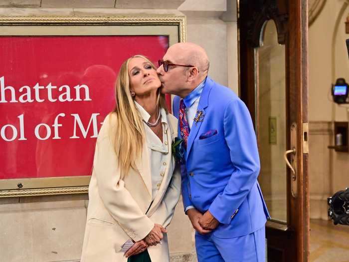 Willie Garson, who is reprising his role as Stanford Blatch, also coordinated with Bradshaw in a periwinkle Paul Smith suit and yellow loafers.