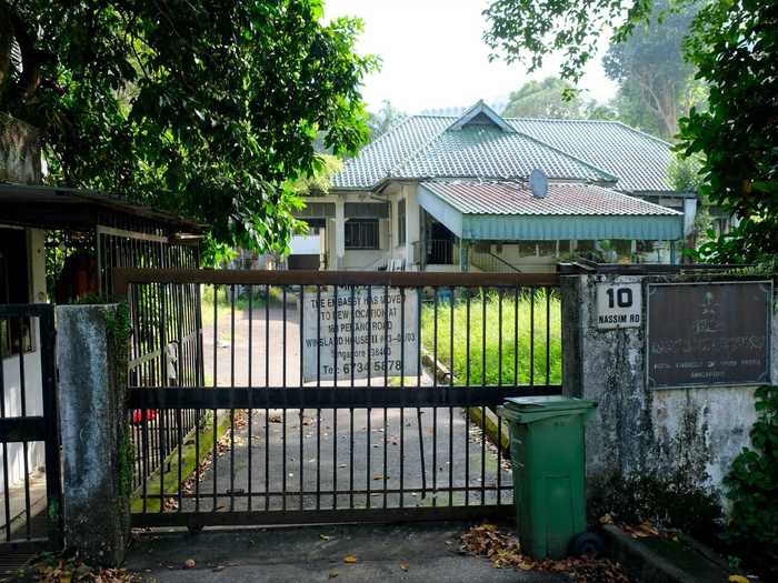 But the street is not all polish: I passed an abandoned building with a sign that said it used to be the Embassy of Saudi Arabia.