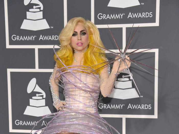 She then debuted a galactic style at the 2010 Grammy Awards.