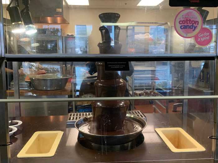 The chocolate fountain was the only station that wasn