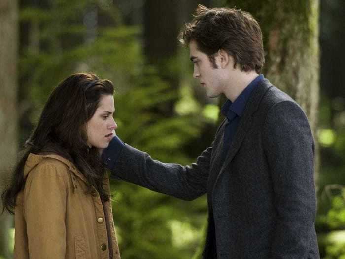 5. "The Twilight Saga: New Moon" (2009)