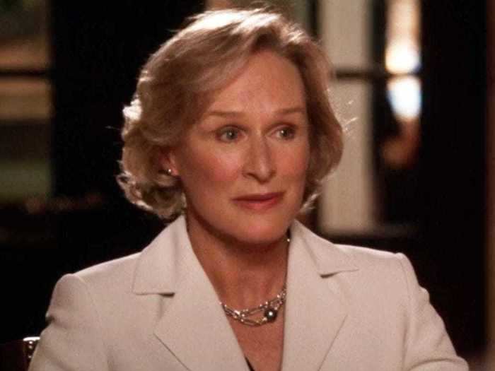 Glenn Close appeared in an episode in season five as Judge Evelyn Baker Lang, who goes on to become the chief justice of the Supreme Court.