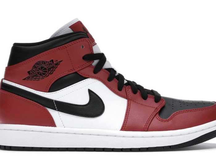 12. Jordan 1 Mid Chicago Toe