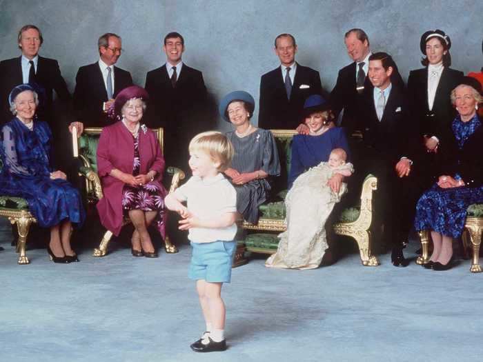 Older brother Prince William wore a white shirt and powder blue shorts.