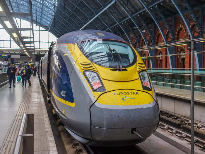 My train to France was operated by a Siemens British Rail Class 374 high-speed train. It spans more than 1,000 feet in length.