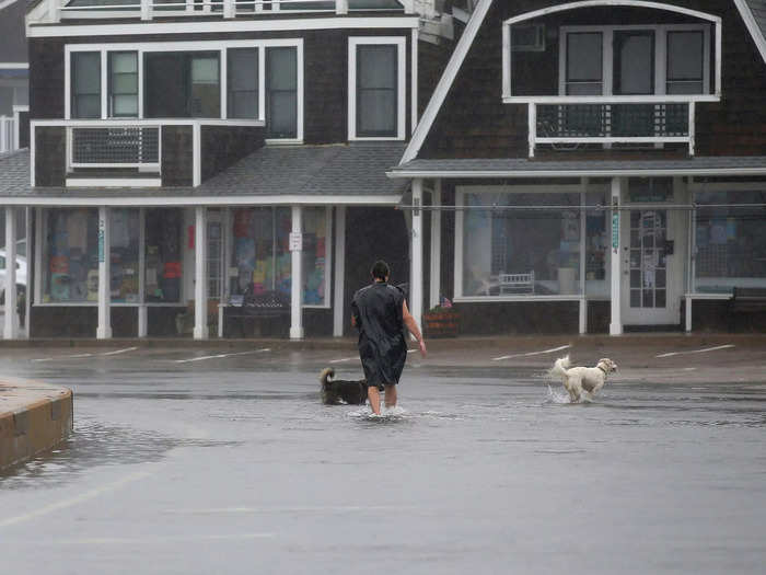 The National Hurricane Center forecasts heavy rainfall in New England as Henri moves northwest.