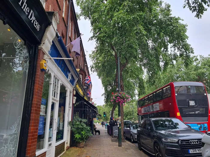 My first impression was that Teddington felt more like an American film set - not a neighborhood in the UK