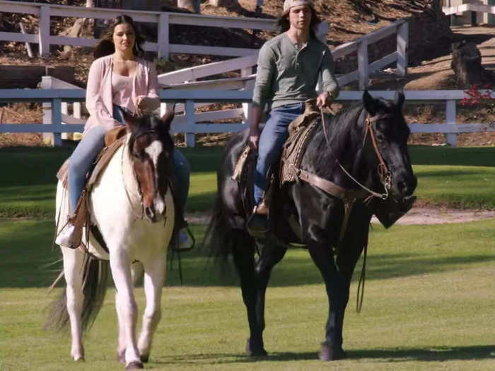 After Padgett elbows her way into a riding lesson with Cameron to get close to him, he tells her that one of the horses likes and trusts her. Later in the movie, Padgett is seen riding that same horse.