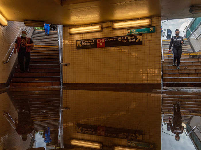 NYC Mayor Bill de Blasio declared a state of emergency late Wednesday night as heavy rains pummeled the city with flash flooding. The Metropolitan Transit Authority, which runs the subways and buses, told New Yorkers to "avoid all unnecessary travel" early Thursday morning.