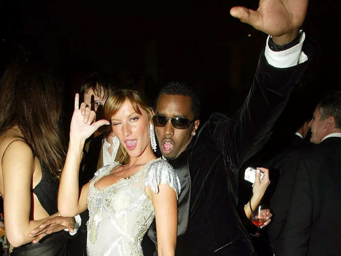 Other celebrities like Gisele Bündchen and Diddy enjoyed the music together on a dance floor.