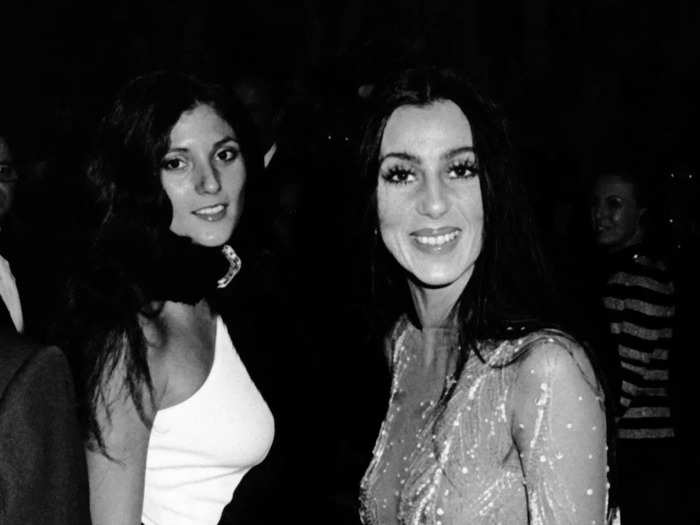 At the 1974 Met Gala, Cher walked around with her sister Georganne LaPierre. They both wore standout gowns.