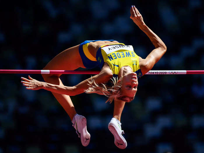 8/5: Erika Kinsey of Team Sweden competes in the high jump qualification at the Tokyo Olympics.