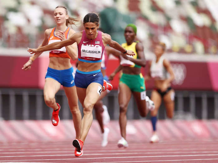 8/4: American Sydney McLaughlin wins gold in the 400m hurdles at the Tokyo Olympics.