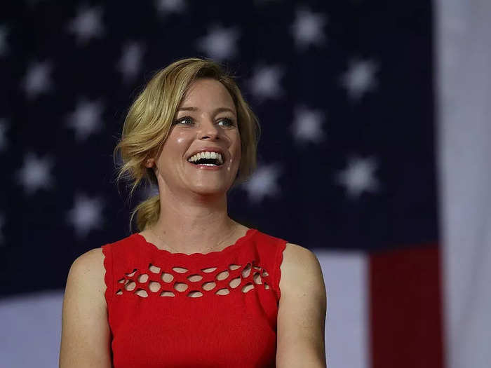 Elizabeth Banks graduated magna cum laude from UPenn.