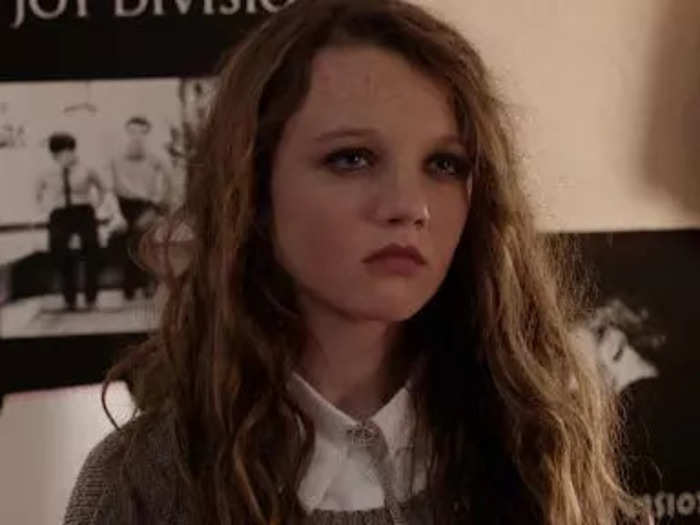 Carrie never mentions having a little sister on "SATC," but according to "The Carrie Diaries," she did. Dorrit was played by Stefania LaVie Owen.