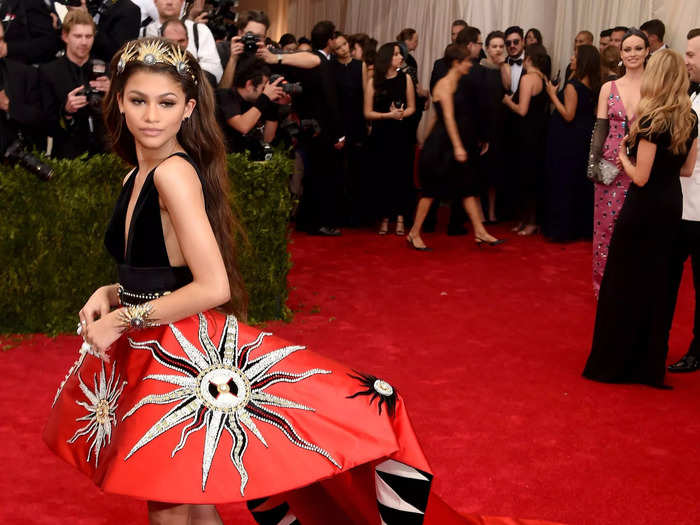 Zendaya made her Met Gala debut with a dramatic red skirt full of volume in 2015.