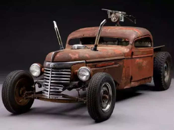 This chop-topped, cut and shunted Ratrod Chevy has room for just a driver and sub-machine gun operator.