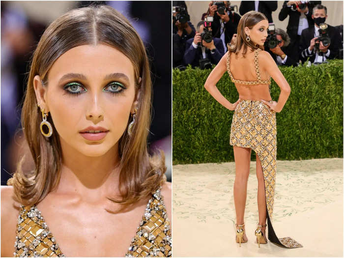 Emma Chamberlain was one of the first guests to arrive in a golden Louis Vuitton dress.