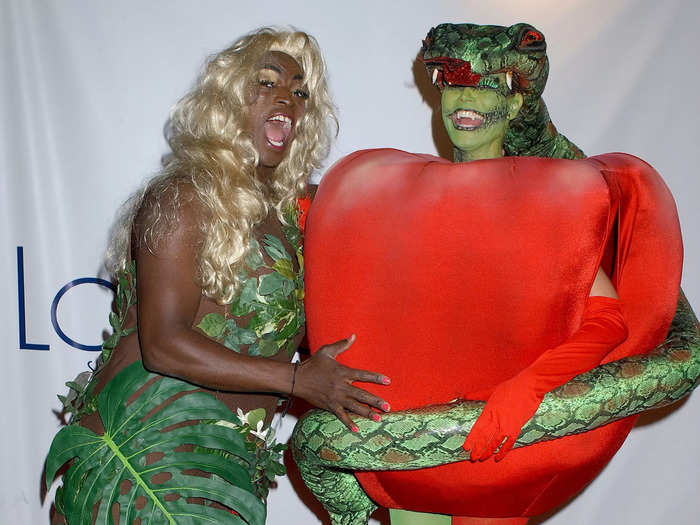 Klum was pregnant in 2006 and found an inventive way to incorporate her belly by dressing up as the forbidden fruit, while Seal was Eve.