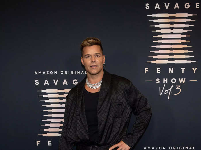 Ricky Martin looked comfortable in an all-black robe, tank top, and shorts with combat boots. He accessorized with a statement choker necklace.