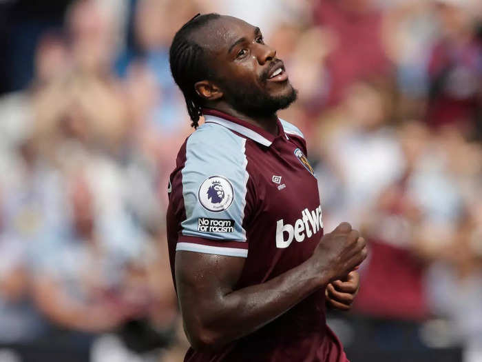 =7. Michail Antonio - West Ham United (5 goals)