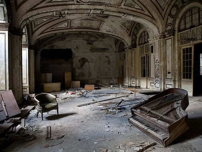 Built in 1927, the 15-story Lee Plaza Hotel in Detroit, Michigan, was abandoned in 1993, after a stint serving low-income seniors.