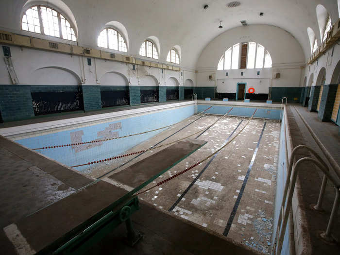 The former headquarters of the Soviet army in Wuensdorf, Germany, includes the remains of a swimming pool.