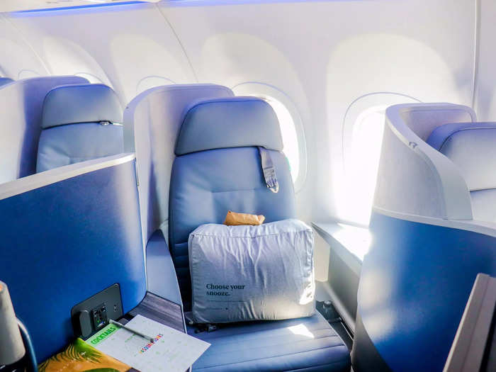 JetBlue rolled out a brand-new Mint business class seat for this aircraft to give flyers maximum privacy and exclusivity.