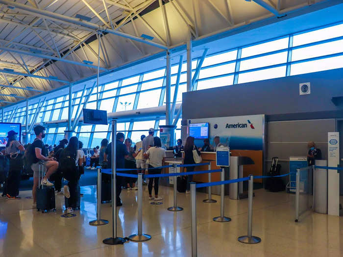 Boarding began around 45 minutes prior to departure in American