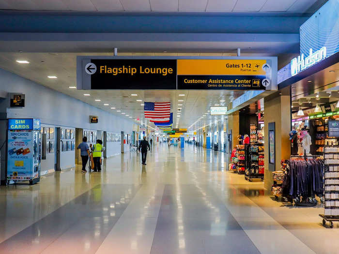 The rest of the concourse was quiet as I arrived before the bulk of the evening overseas departures.  Even still, there were shops and restaurants open for business in a good sign for the industry.