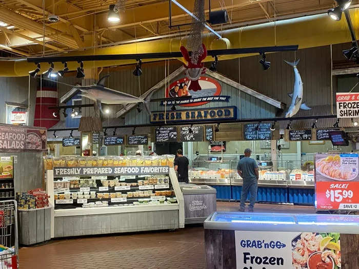 I also really enjoyed exploring the seafood section, which was full of fresh fish, like salmon, flounder, and shellfish. Every meat looked delicious and I was impressed with the quality of the salmon I took home for dinner.