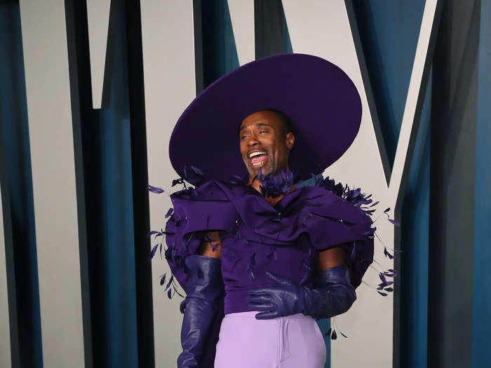 Later that night, Porter wore a purple number to the Vanity Fair Oscar party.