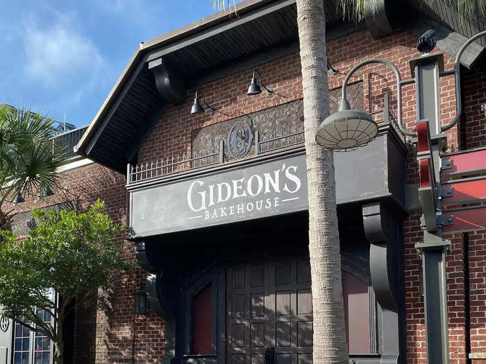 When I arrived at the shop in mid-August, Disney Springs was empty and the doors to Gideon