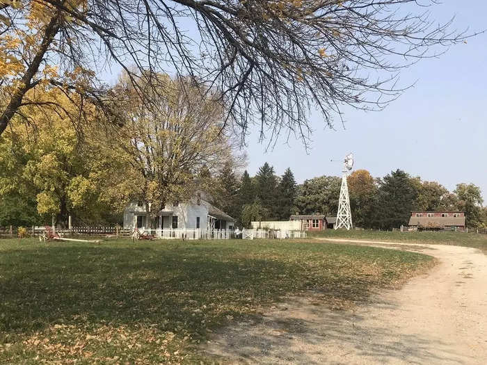 IOWA: Family Halloween in Urbandale