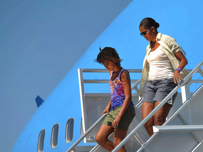 A few months later, she created waves when she wore shorts while disembarking from Air Force One to visit the Grand Canyon.